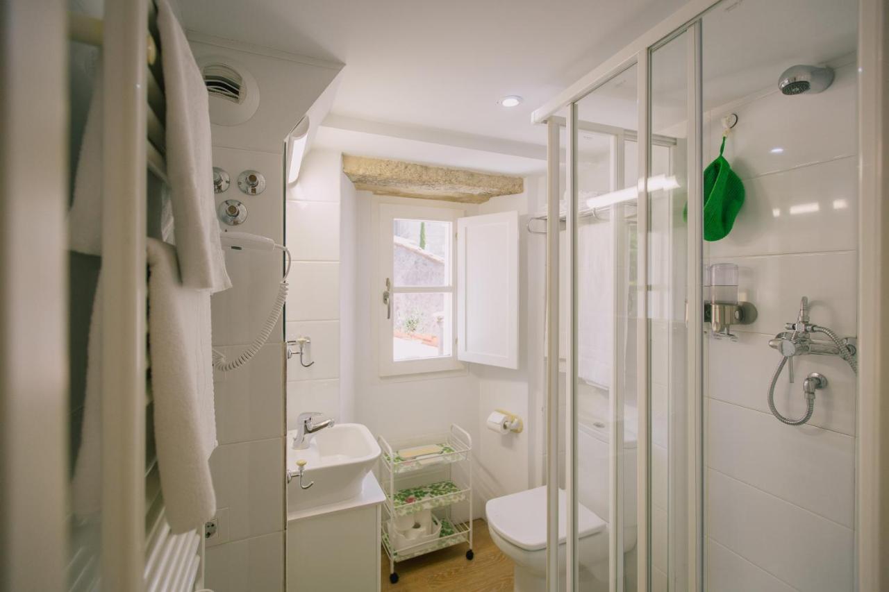 Roompedra Apartamentos Turisticos Σαντιάγο ντε Κομποστέλα Εξωτερικό φωτογραφία