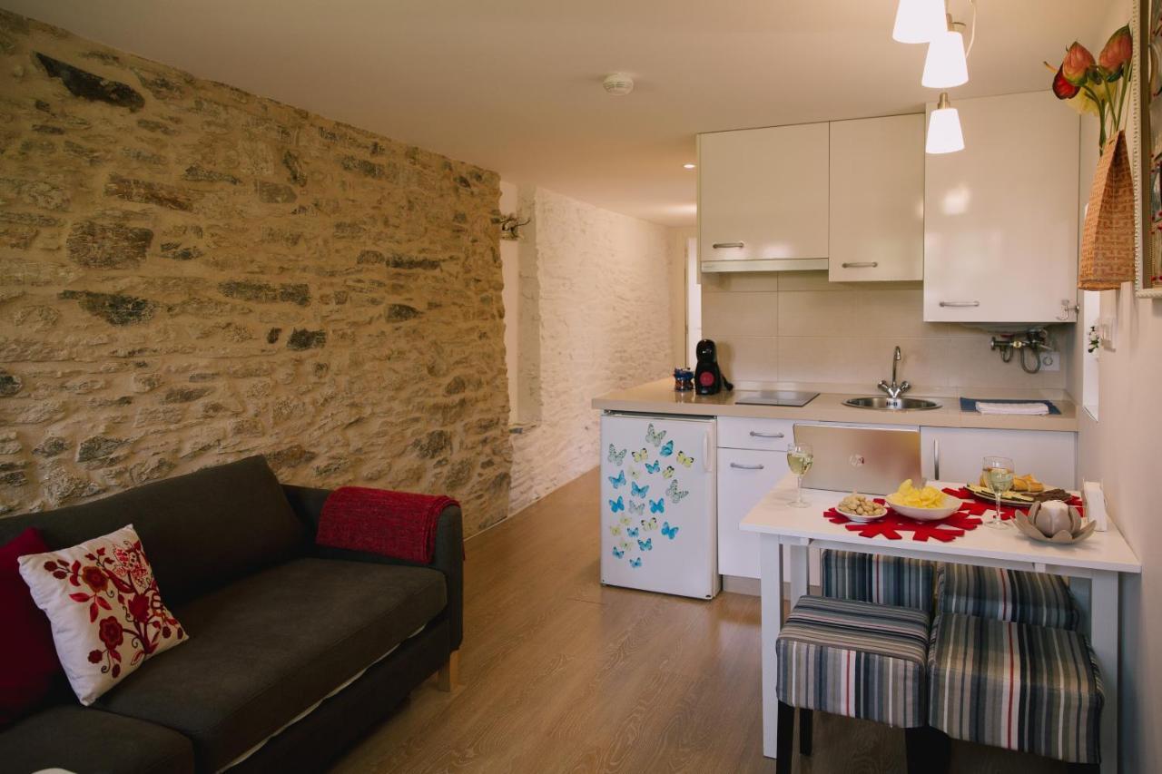 Roompedra Apartamentos Turisticos Σαντιάγο ντε Κομποστέλα Εξωτερικό φωτογραφία